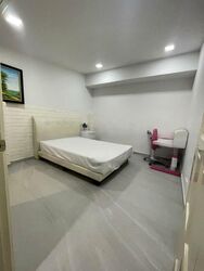 Everitt Road (D15), Terrace #481702281